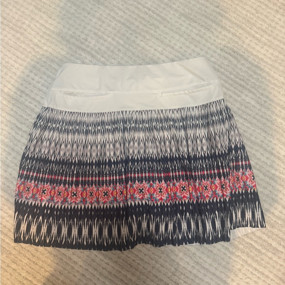 Lucky in Love White pleated Patterned Skirt